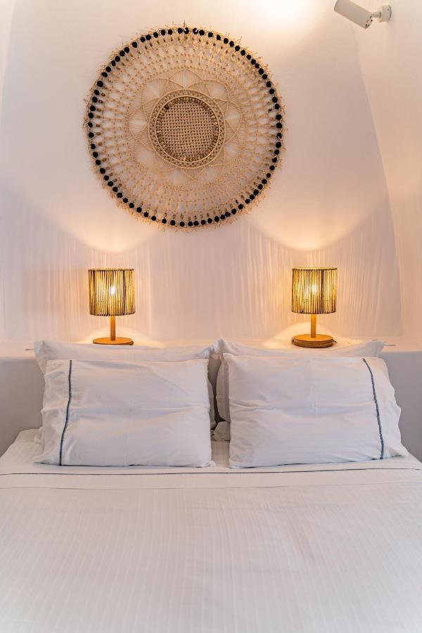 Eternity Suites Santorini Fira  Exteriör bild
